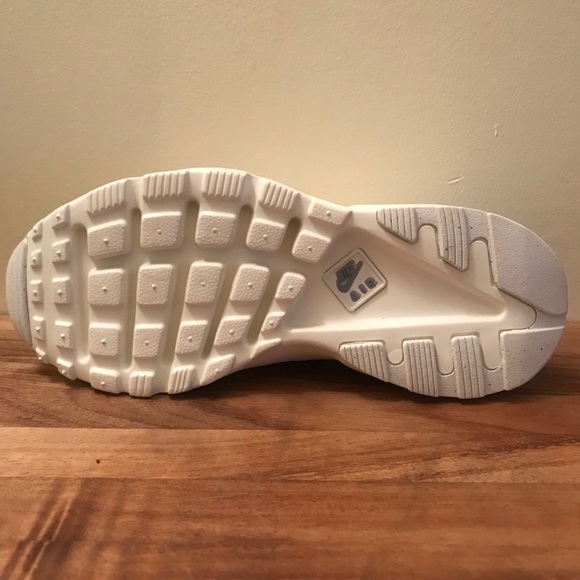 Nike Air Huarache run ultra GS - Picture 5 of 5